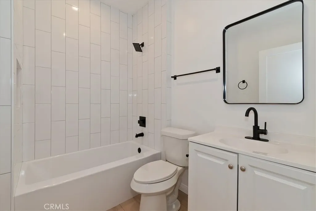 304 San Anselmo, Big Bear City, California 92314 home-pic-34