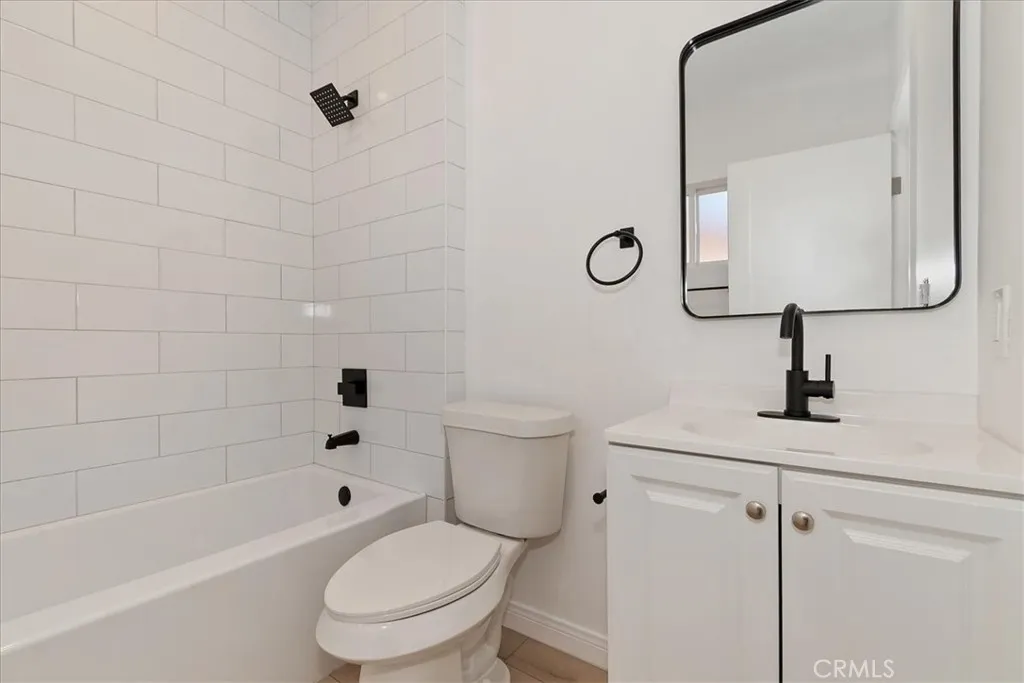 304 San Anselmo, Big Bear City, California 92314 home-pic-31