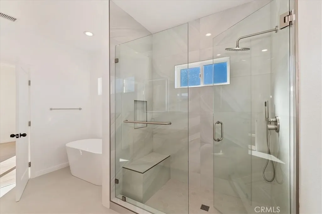 304 San Anselmo, Big Bear City, California 92314 home-pic-25