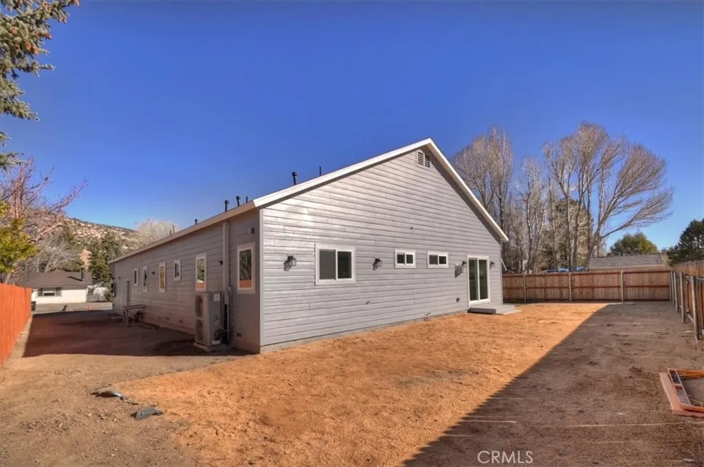 304 San Anselmo, Big Bear City, California 92314 home-pic-41