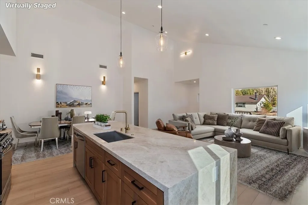 304 San Anselmo, Big Bear City, California 92314 home-pic-12