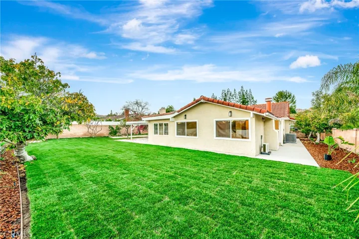 23248 Community Street, West Hills, California 91304