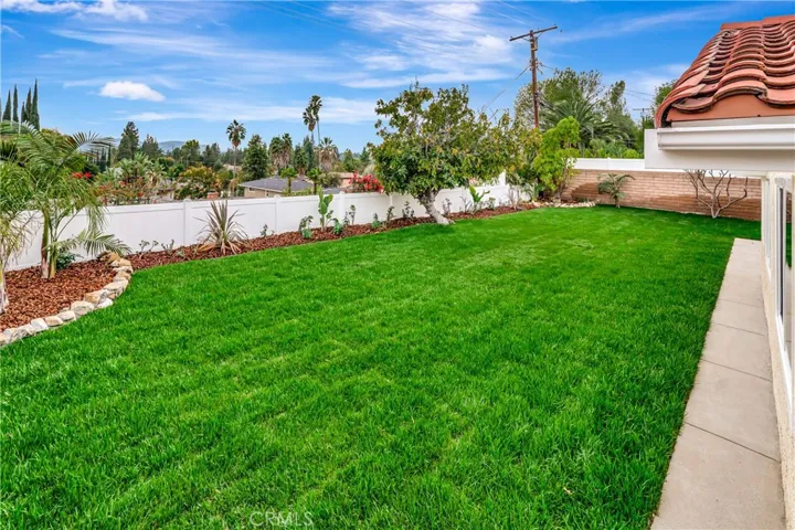 23248 Community Street, West Hills, California 91304