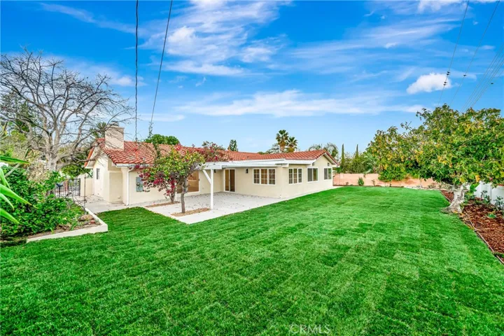 23248 Community Street, West Hills, California 91304