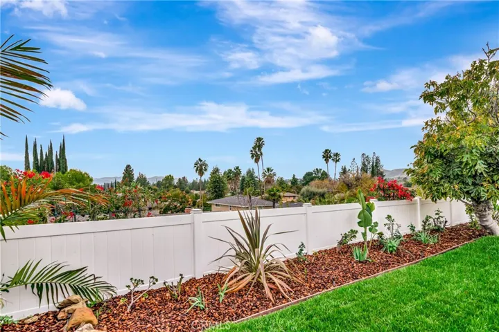 23248 Community Street, West Hills, California 91304