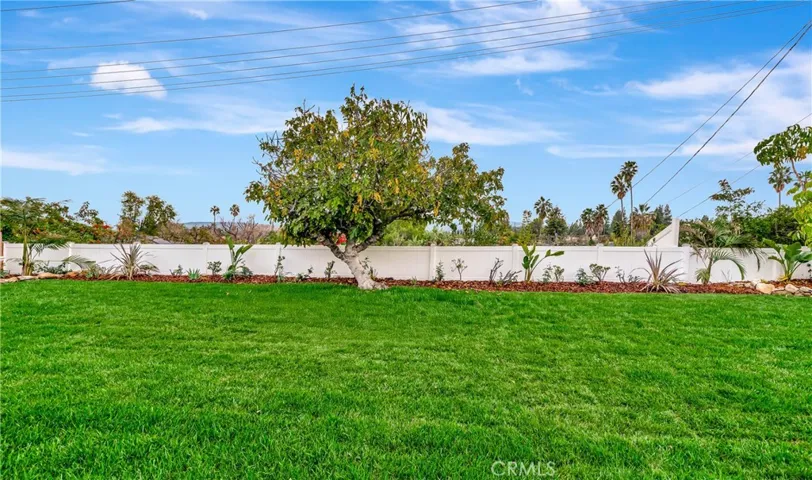 23248 Community Street, West Hills, California 91304