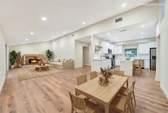 23248 Community Street, West Hills, California 91304