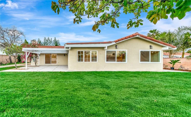 23248 Community Street, West Hills, California 91304