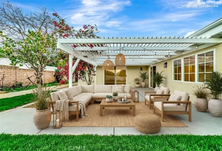 23248 Community Street, West Hills, California 91304