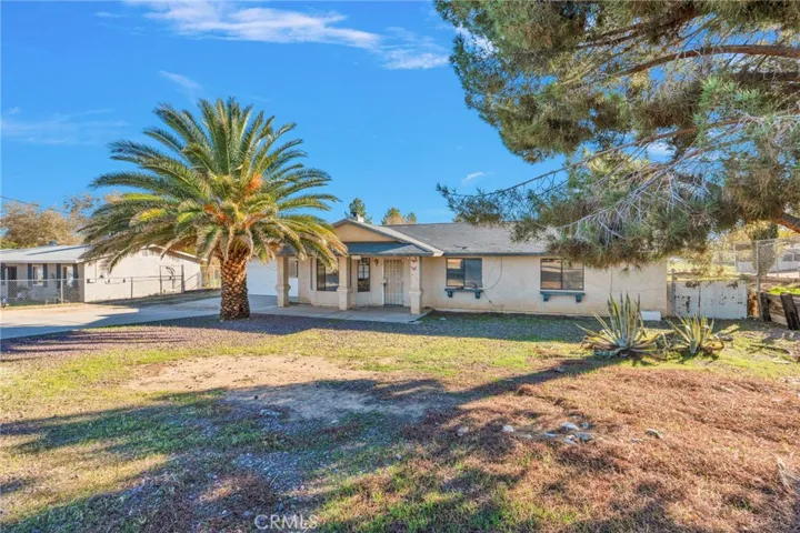 15807 Sitting Bull, Victorville, California 92395