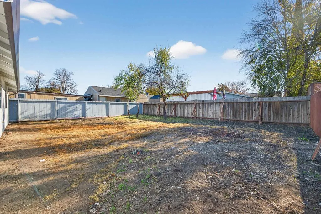 1277 Olivina Ave, Livermore, California 94551 home-pic-16