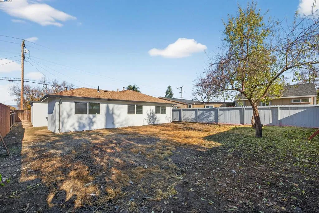 1277 Olivina Ave, Livermore, California 94551 home-pic-17