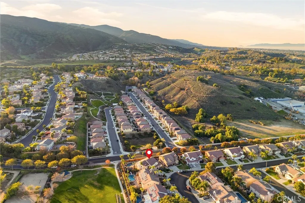22385 Hayworth Court, Corona, California 92883 home-pic-49