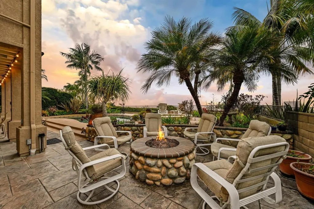 7215 Daffodil Pl, Carlsbad, California 92011 home-pic-36