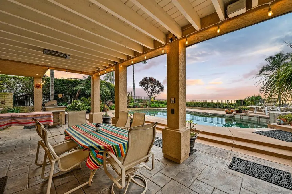 7215 Daffodil Pl, Carlsbad, California 92011 home-pic-35