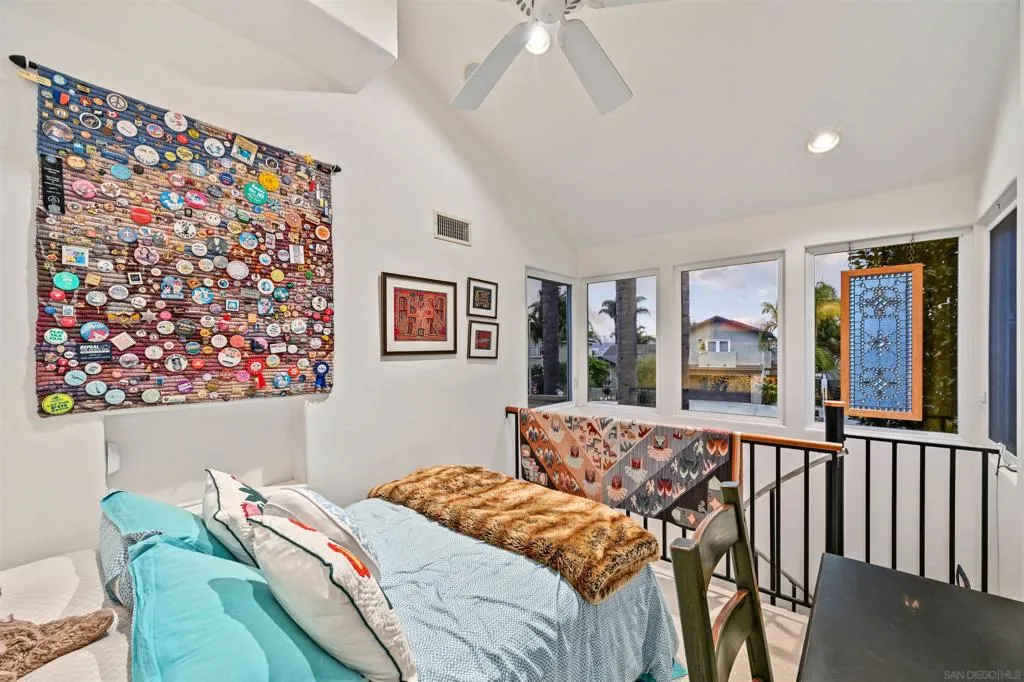 7215 Daffodil Pl, Carlsbad, California 92011 home-pic-27