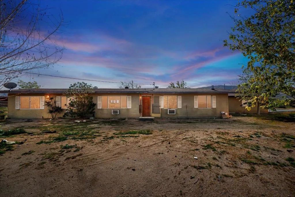 01-Front of Home at Twilight