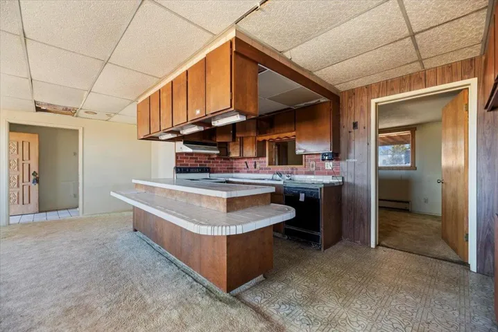 11-Kitchen