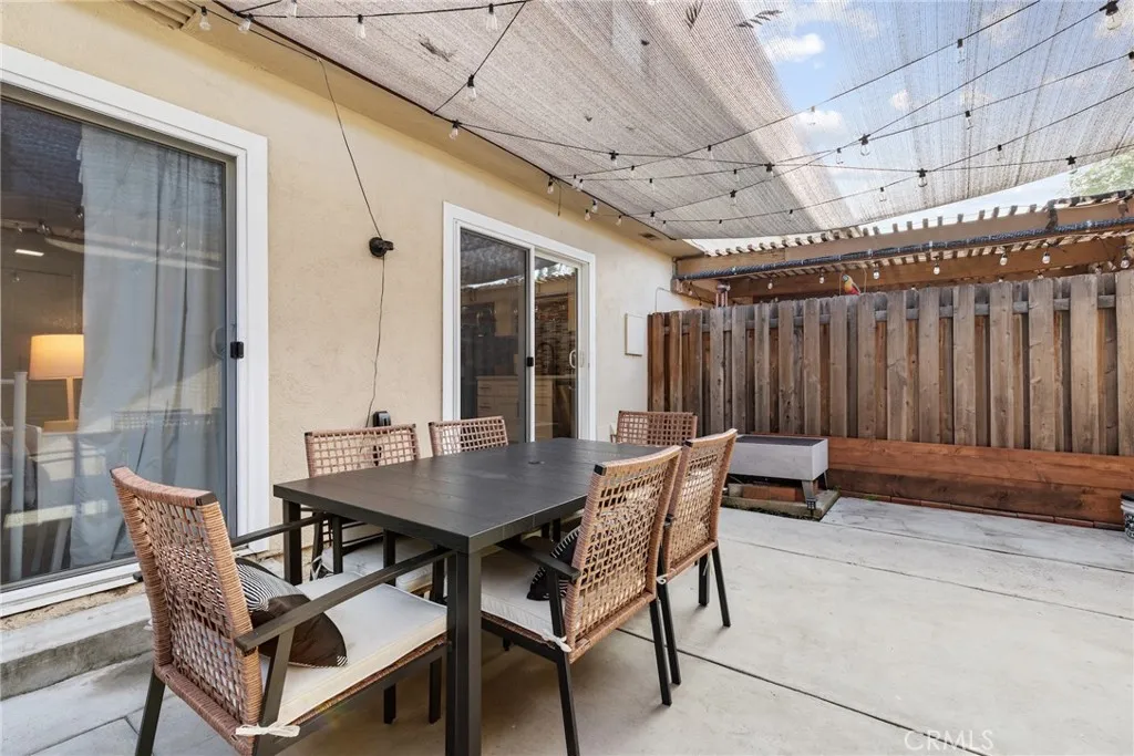 9832 Karmont Avenue, South Gate, California 90280 home-pic-23