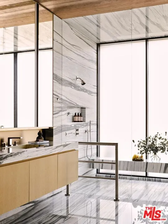 1655 Carla, Beverly Hills, California 90210 home-pic-15