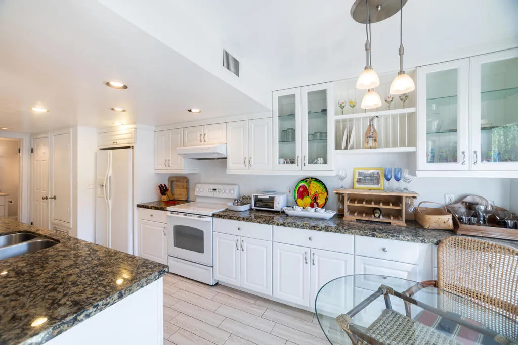 68355 Paseo Real 13, Cathedral City, California 92234 home-pic-15
