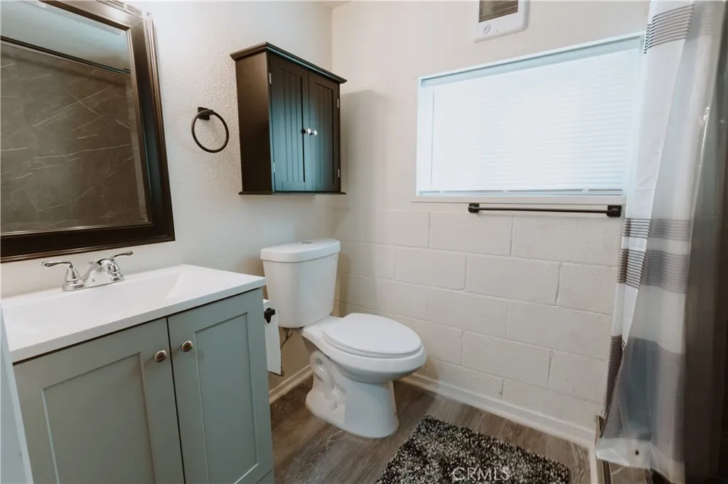 42520 Sonoma Dr, Big Bear Lake, California 92315 home-pic-11