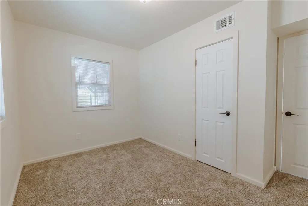 42520 Sonoma Dr, Big Bear Lake, California 92315 home-pic-15