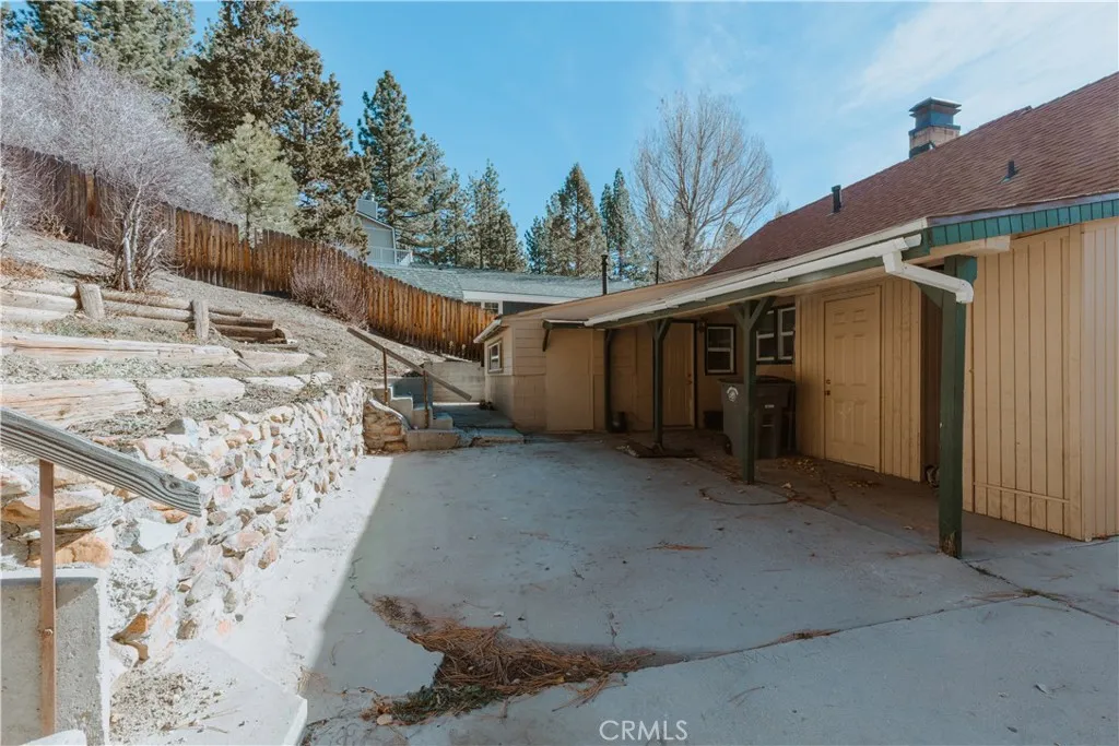 42520 Sonoma Dr, Big Bear Lake, California 92315 home-pic-6