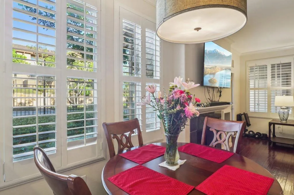 10978 Serafina Lane, San Diego, California 92128 home-pic-9