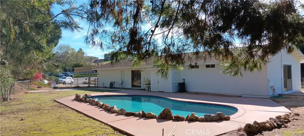 4208 Linda Vista, Fallbrook, California 92028 home-pic-0