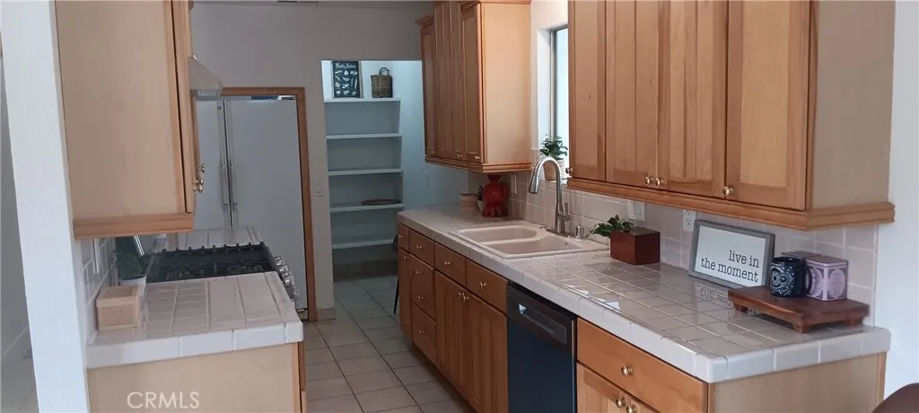 4208 Linda Vista, Fallbrook, California 92028 home-pic-10