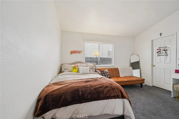 8959 Wedgewood Court, Hesperia, California 92344