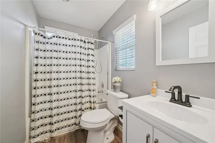 8959 Wedgewood Court, Hesperia, California 92344