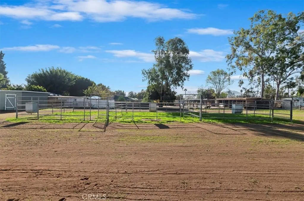 4340 Woodward, Norco, California 92860 home-pic-36