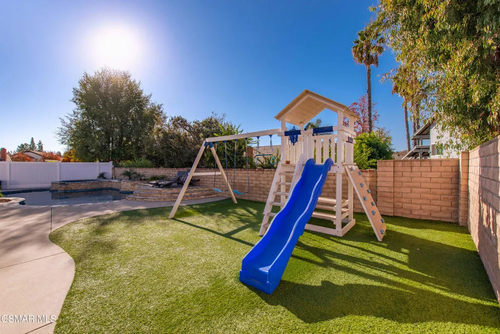 1141 Canyon Crest Court, Thousand Oaks, California 91360 home-pic-33