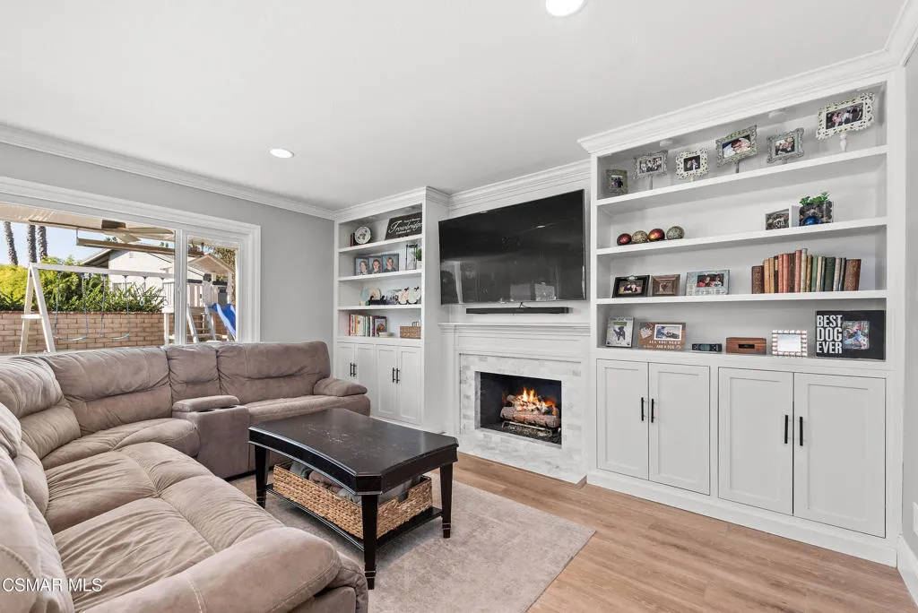 1141 Canyon Crest Court, Thousand Oaks, California 91360 home-pic-15
