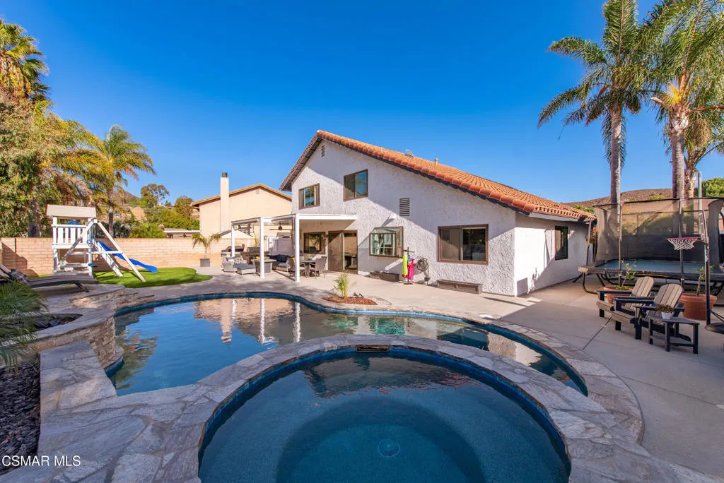 1141 Canyon Crest Court, Thousand Oaks, California 91360 home-pic-38