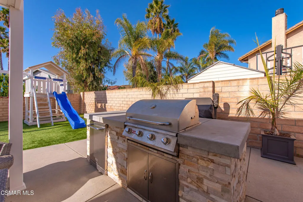 1141 Canyon Crest Court, Thousand Oaks, California 91360 home-pic-35