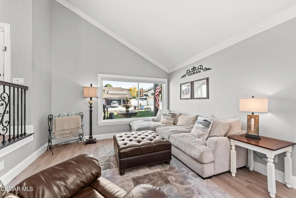 1141 Canyon Crest Court, Thousand Oaks, California 91360 home-pic-5