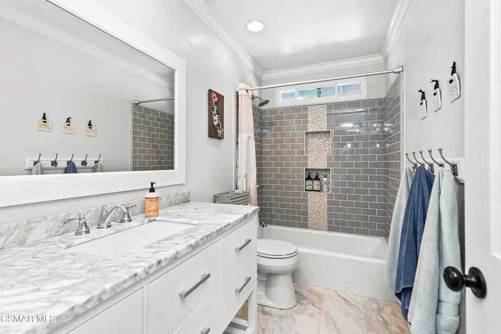 1141 Canyon Crest Court, Thousand Oaks, California 91360 home-pic-27