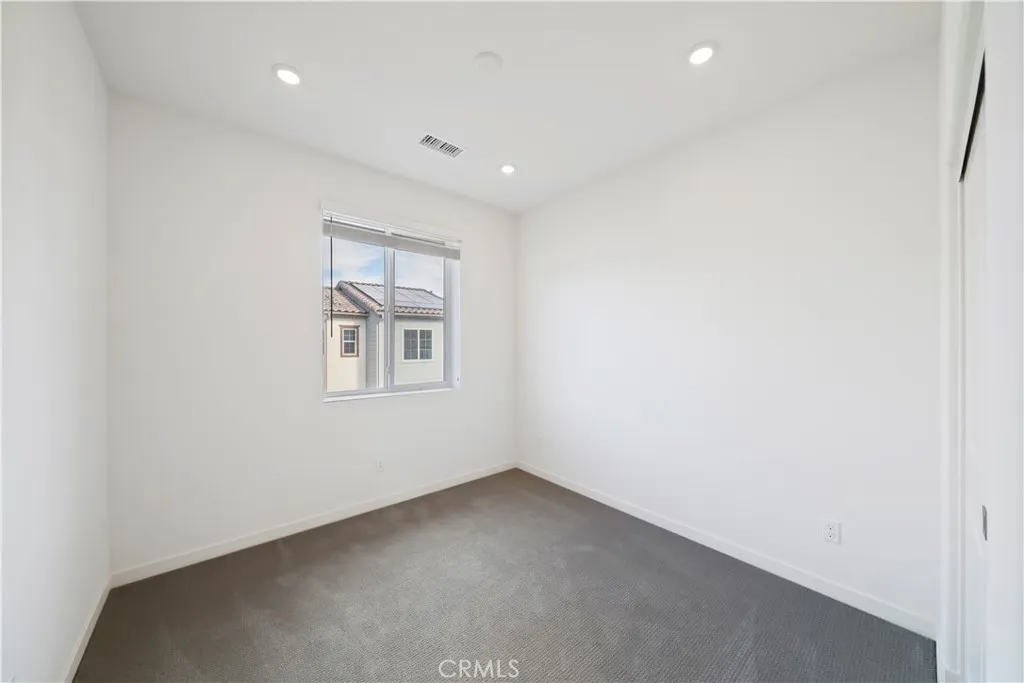 2590 Sprout Lane, Corona, California 92883 home-pic-13