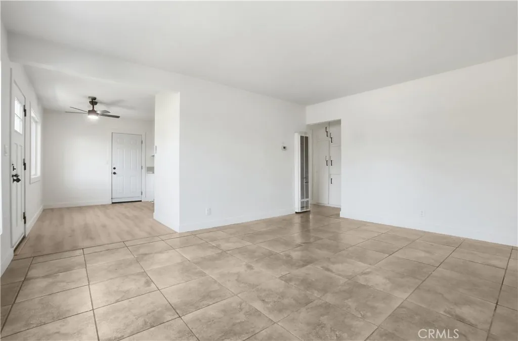 577 Herrington Avenue N, San Bernardino, California 92411 home-pic-12