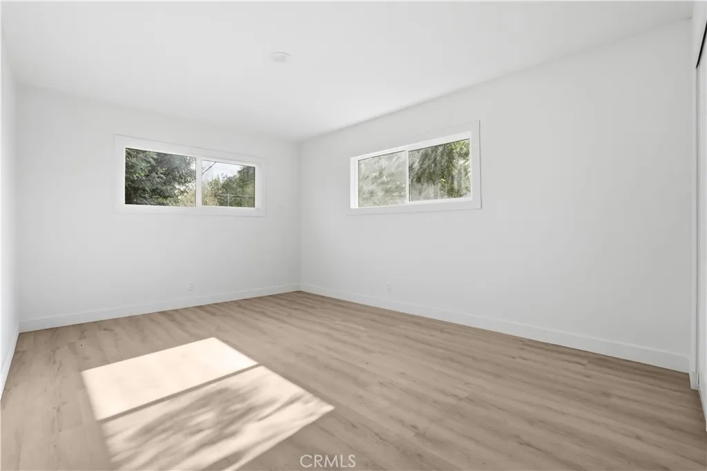 577 Herrington Avenue N, San Bernardino, California 92411 home-pic-16