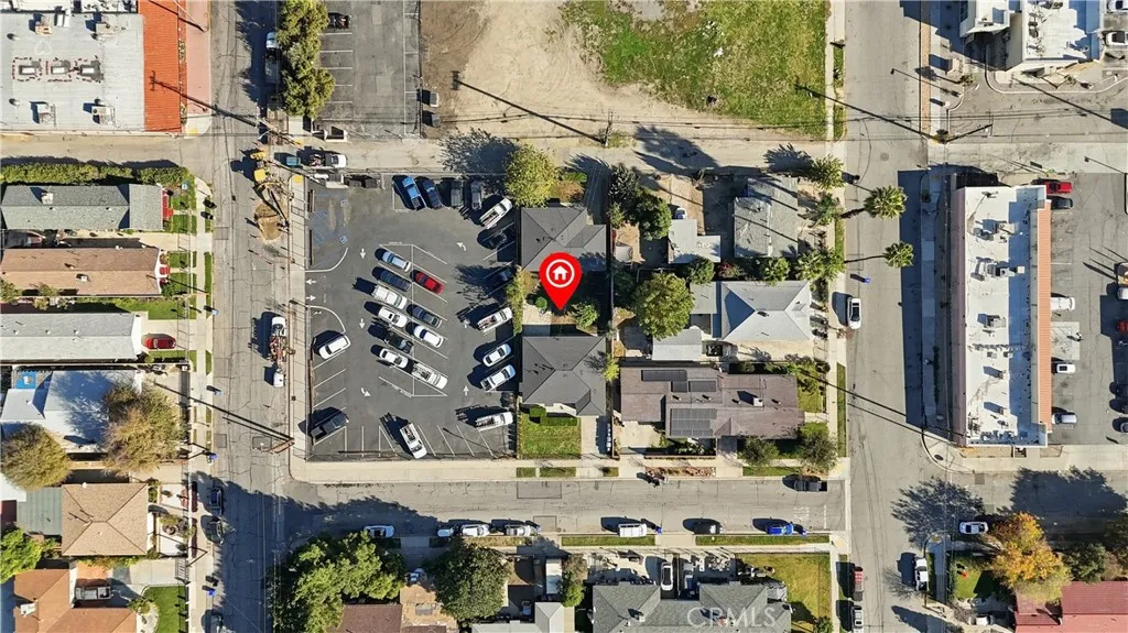 577 Herrington Avenue N, San Bernardino, California 92411 home-pic-38