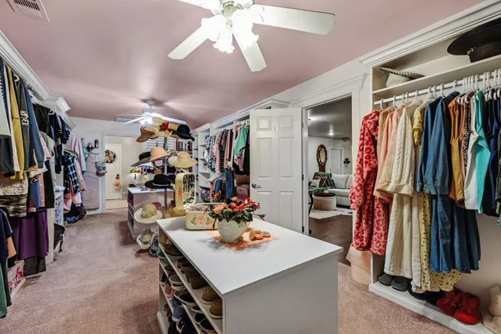 337 Conversion - Closet