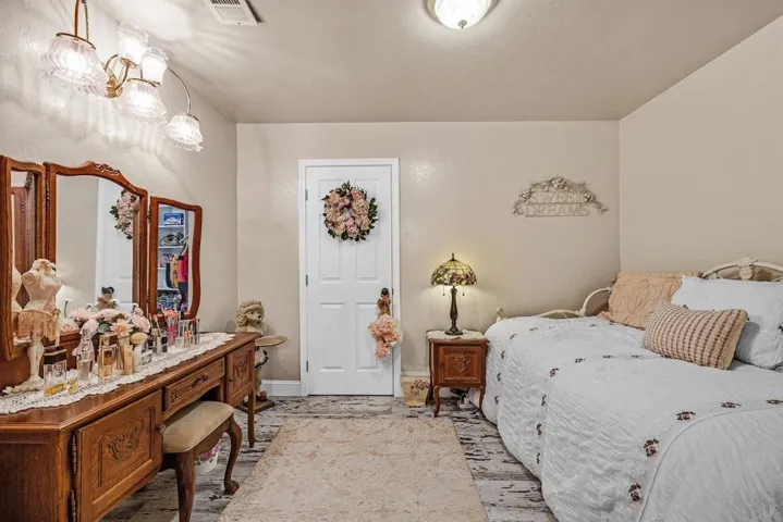 337 Converstion - Bedroom 2