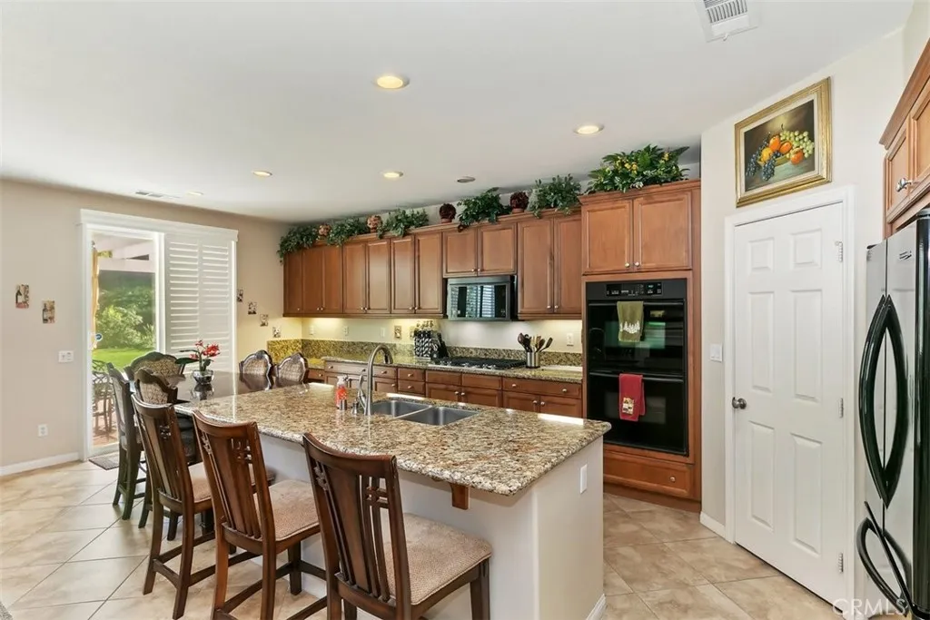 25226 Pacific Crest, Corona, California 92883 home-pic-14