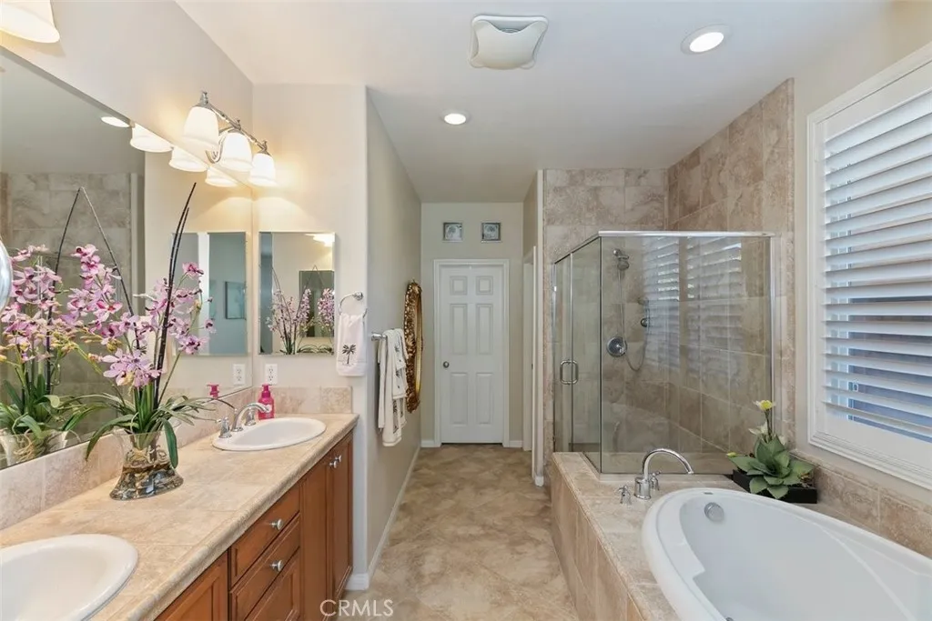 25226 Pacific Crest, Corona, California 92883 home-pic-20
