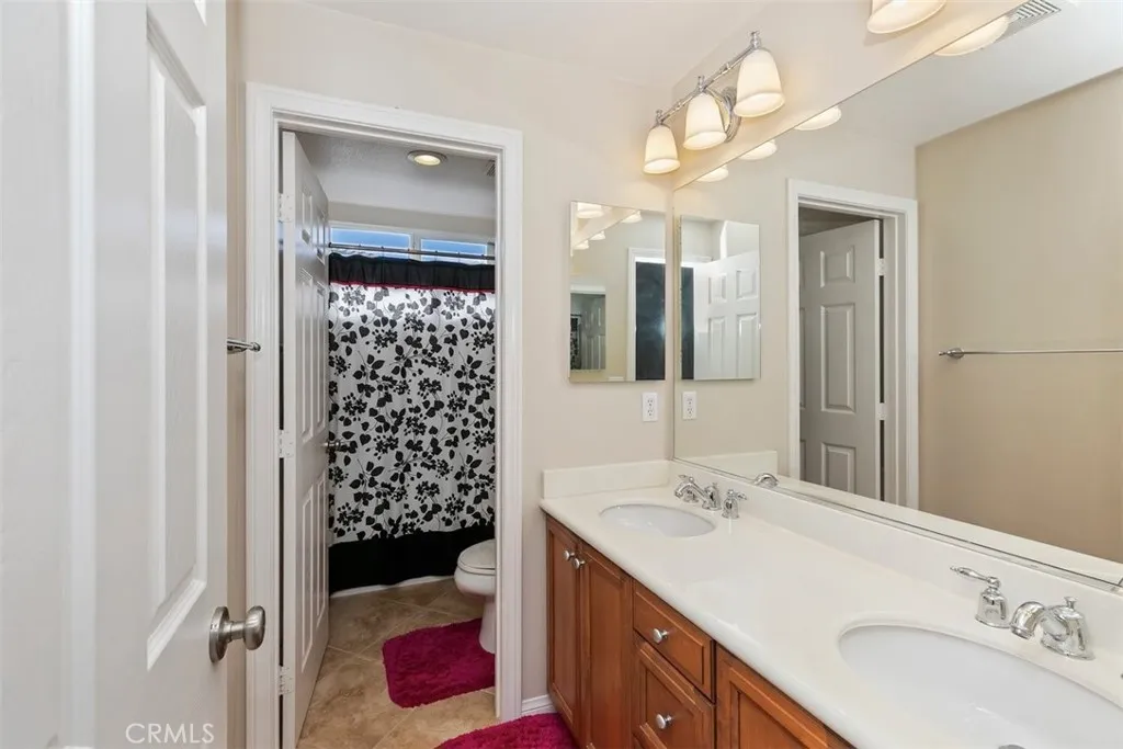 25226 Pacific Crest, Corona, California 92883 home-pic-24
