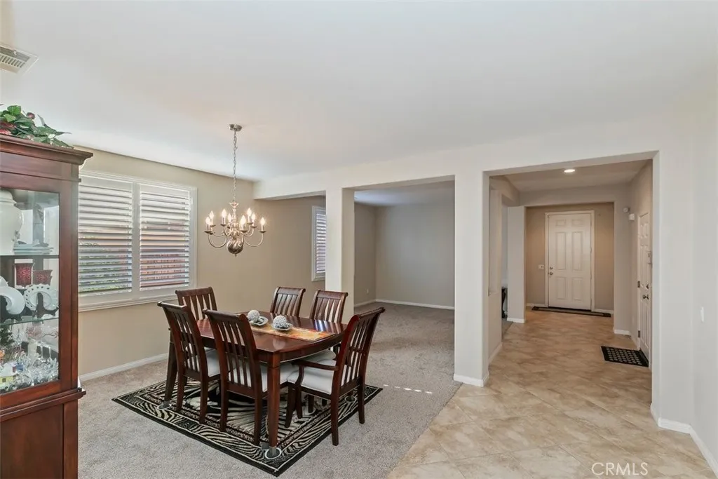 25226 Pacific Crest, Corona, California 92883 home-pic-11
